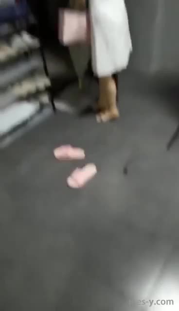 039bf357-9ddf-4f99-9941-0585dd288bac.mp4
