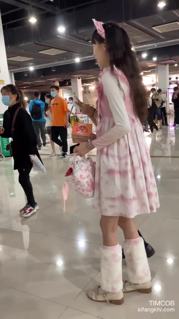 fa303c6f-4d3f-438d-aff1-ac7eb70ecce2.mp4