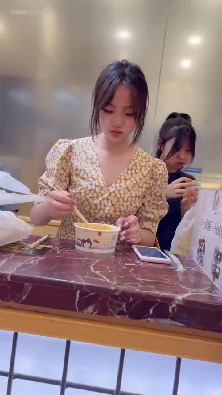 135a83ae-341c-11f0-85ba-060db0d232c4.mp4