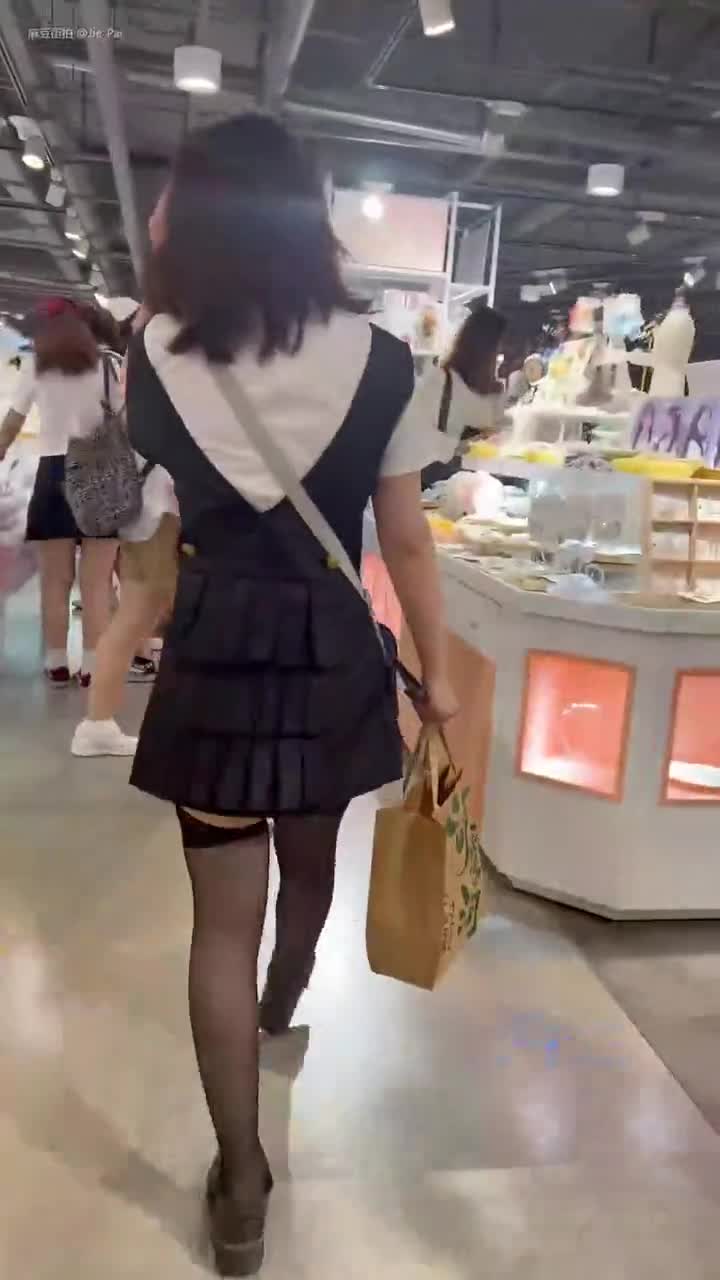 a6b0dd58-345b-11f0-85ba-060db0d232c4.mp4
