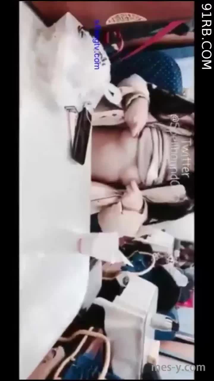 83ffae0f-70ae-4078-b557-42bf1a1629a5.mp4