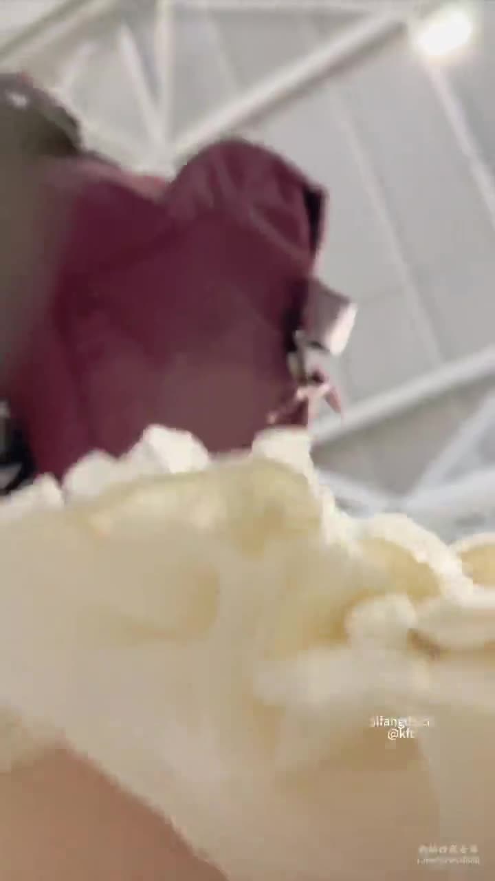 6bfd0d70-3510-11f0-85ba-060db0d232c4.mp4