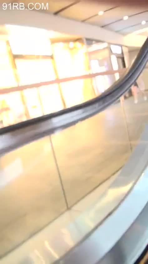 a5497ee8-17b7-425a-84d9-8ce11868ee01.mp4