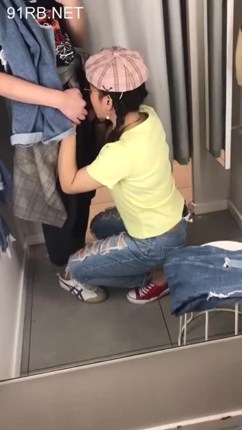 bee3b903-1c70-47b2-8e1d-bf69f085db77.mp4