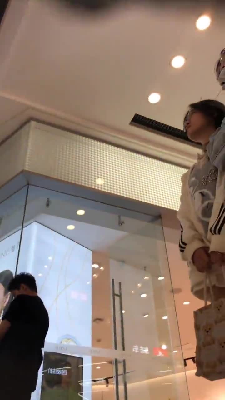 5aa8dd30-35d6-11f0-85ba-060db0d232c4.mp4