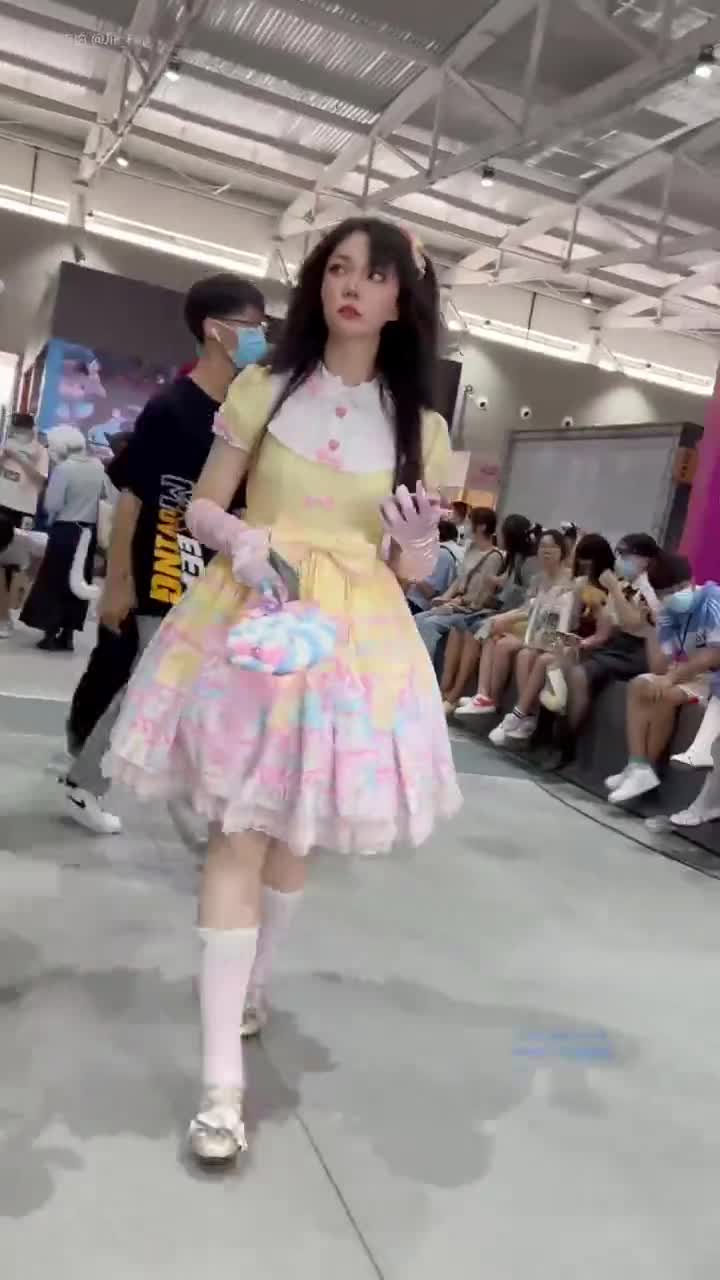 7e72e6bc-33d7-11f0-85ba-060db0d232c4.mp4