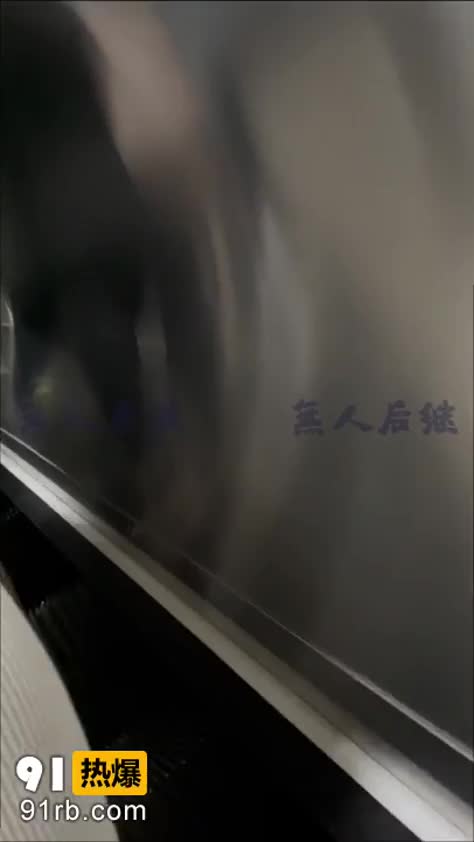 e3030220-789d-4f59-8326-a6a9a39492c5.mp4