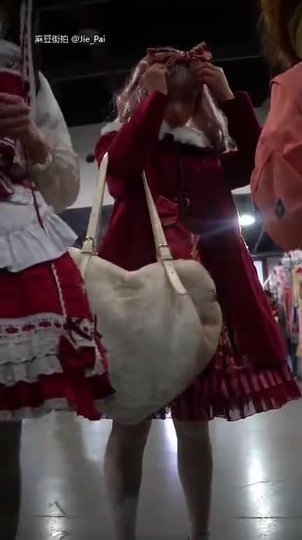 f96c0cb0-32a9-11f0-8e28-4ad8410911d3.mp4