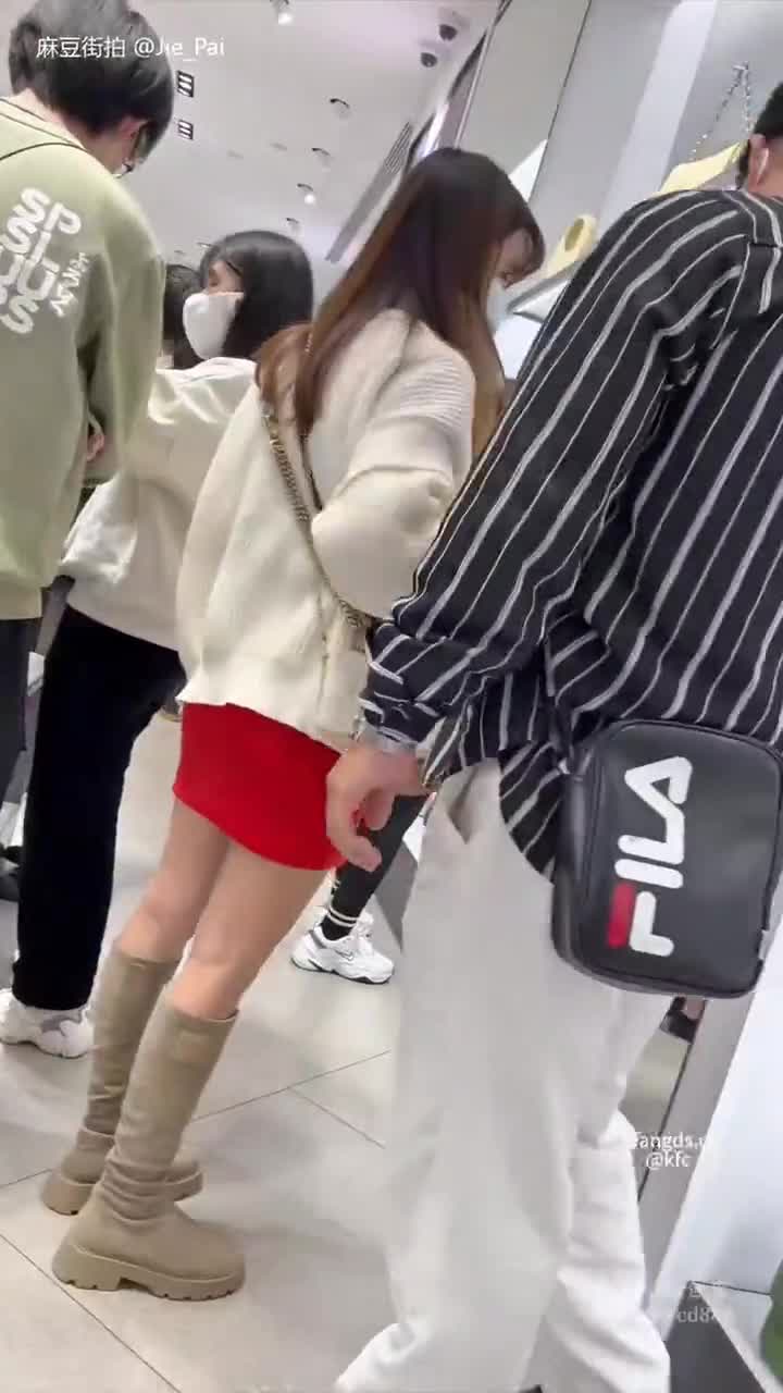 8f6cb2ca-32f3-11f0-abba-6296f5242e55.mp4