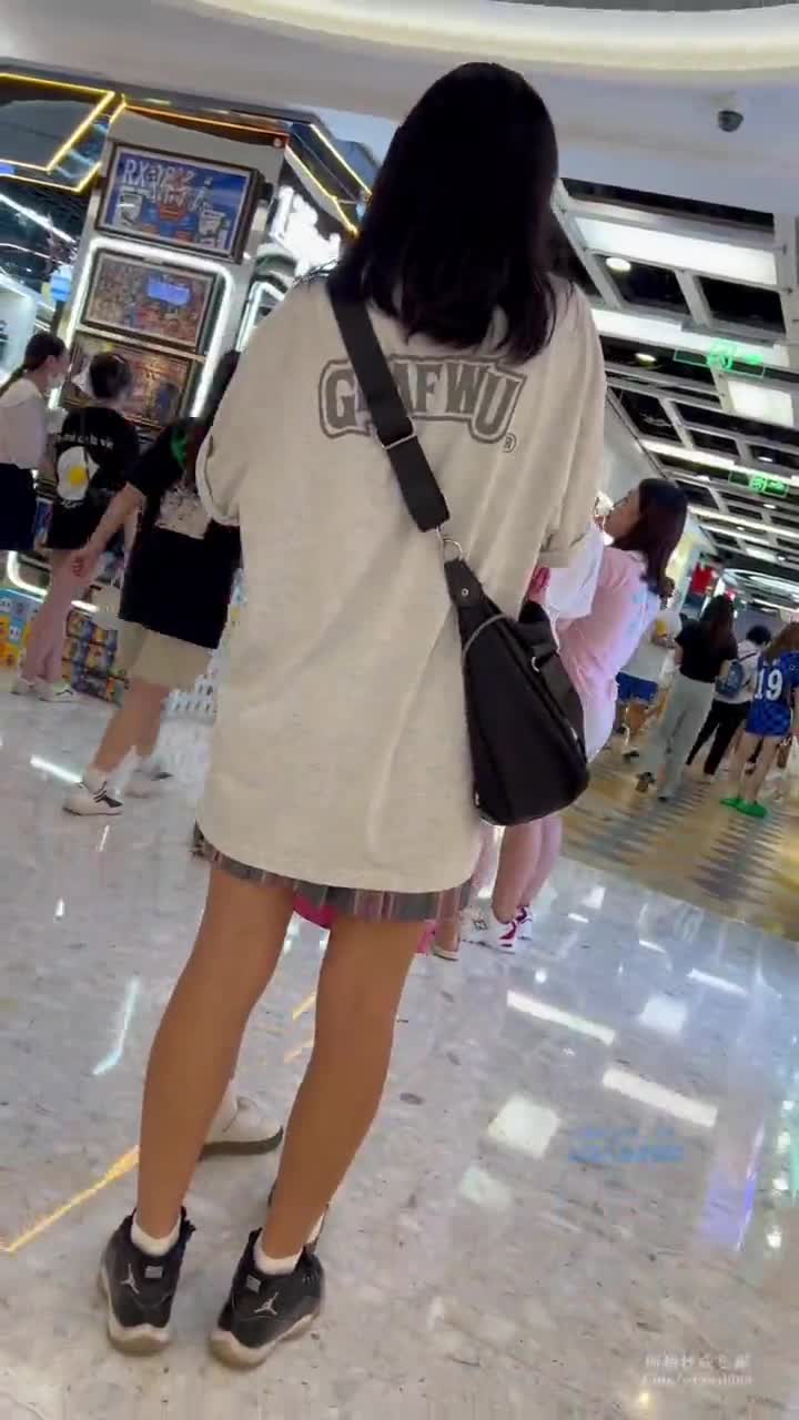 0d6cb05c-24d6-11f0-8a71-02f05352dc7f.mp4