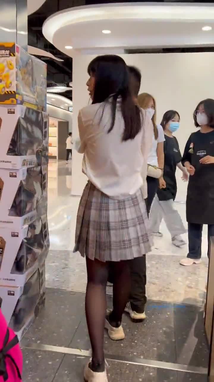 e1e6d512-2c81-11f0-9f76-d2aa28aa9c1a.mp4