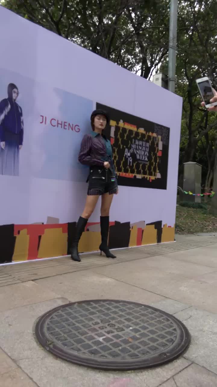 eb8b6579-274c-4135-9dc3-15cd908aed08.mp4