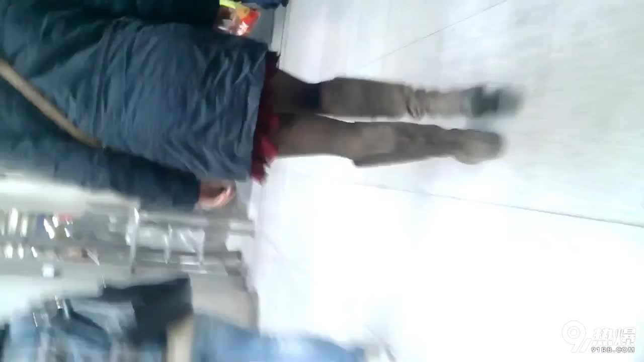 fd168575-7117-479a-80dd-9b160d3c1565.mp4