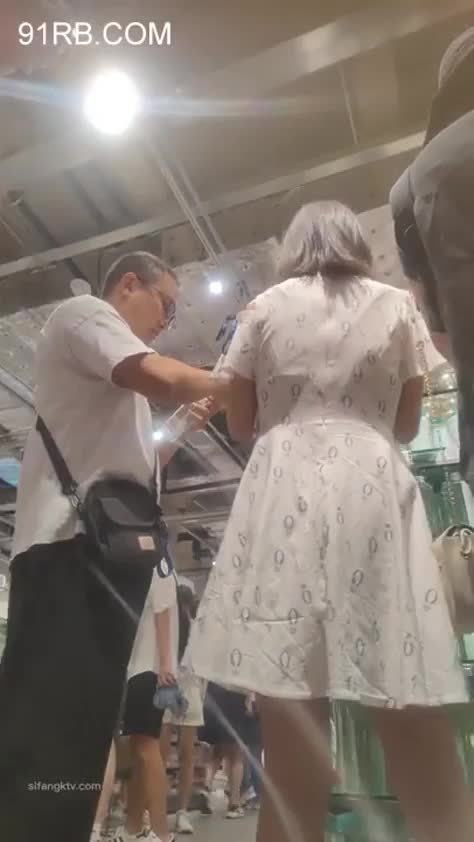 a6c2de65-951d-476a-944f-d1f6423b8817.mp4