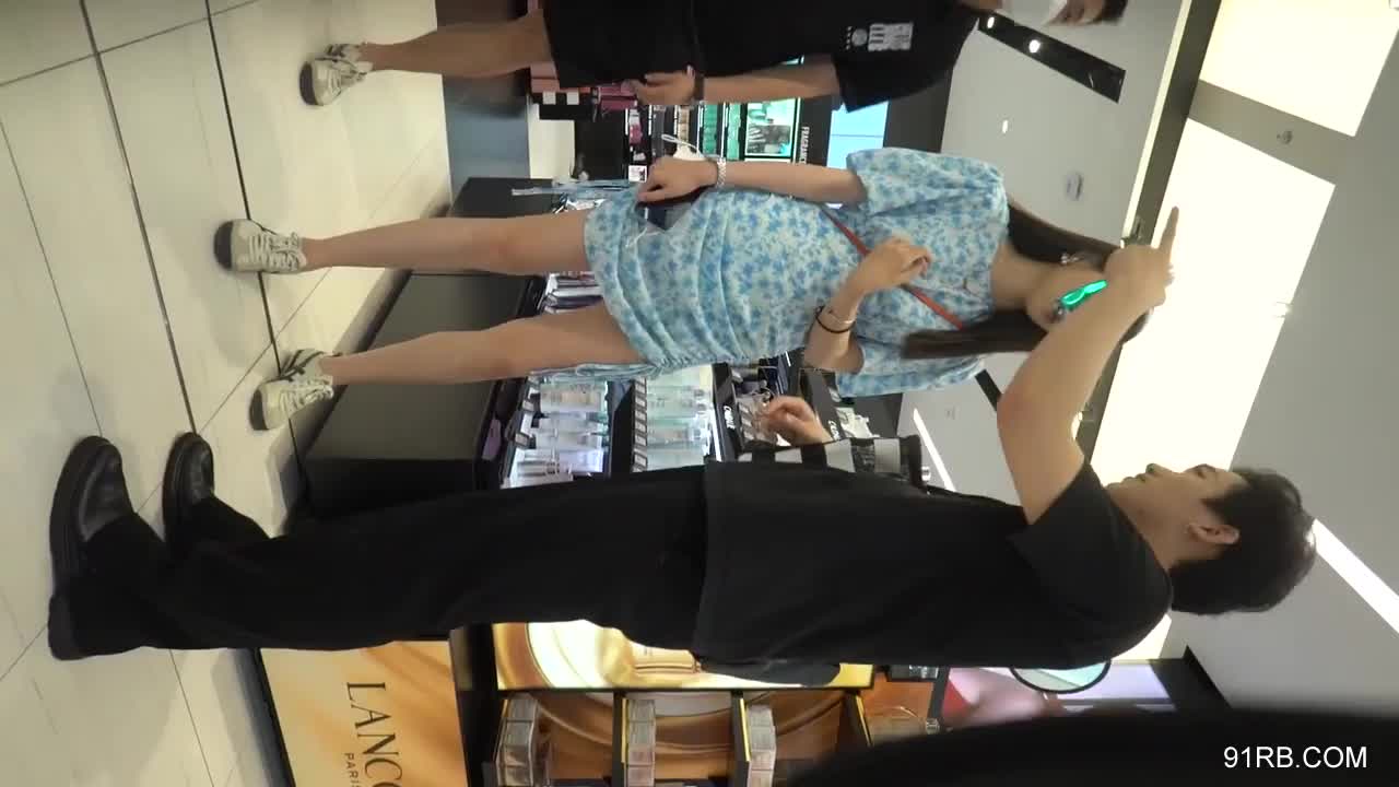 7422955d-117c-4daa-9e29-6acfaf82aa6f.mp4