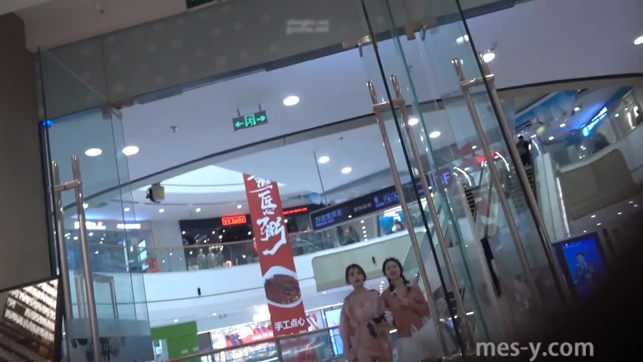 2260fc6d-b2f8-4d59-b8e1-2685b4f4cbe1.mp4