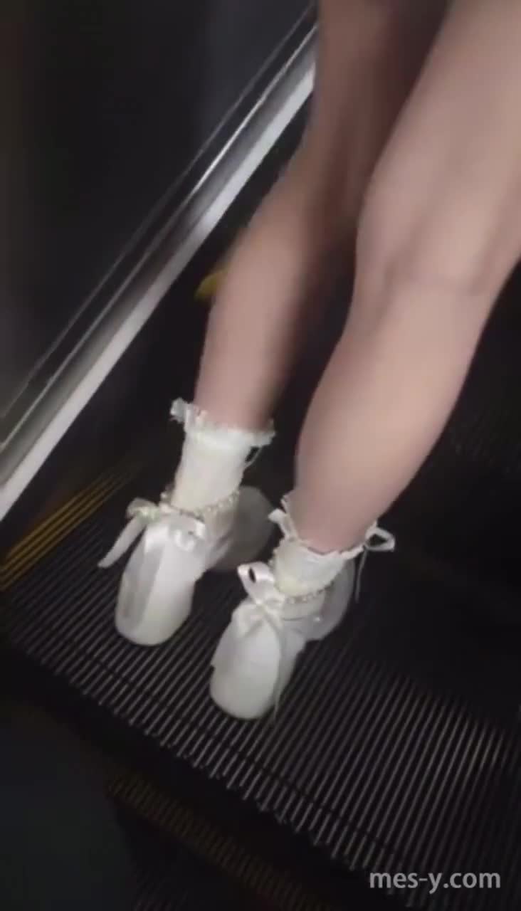 9d67c278-6a4e-4866-a192-1164ae11b7ec.mp4