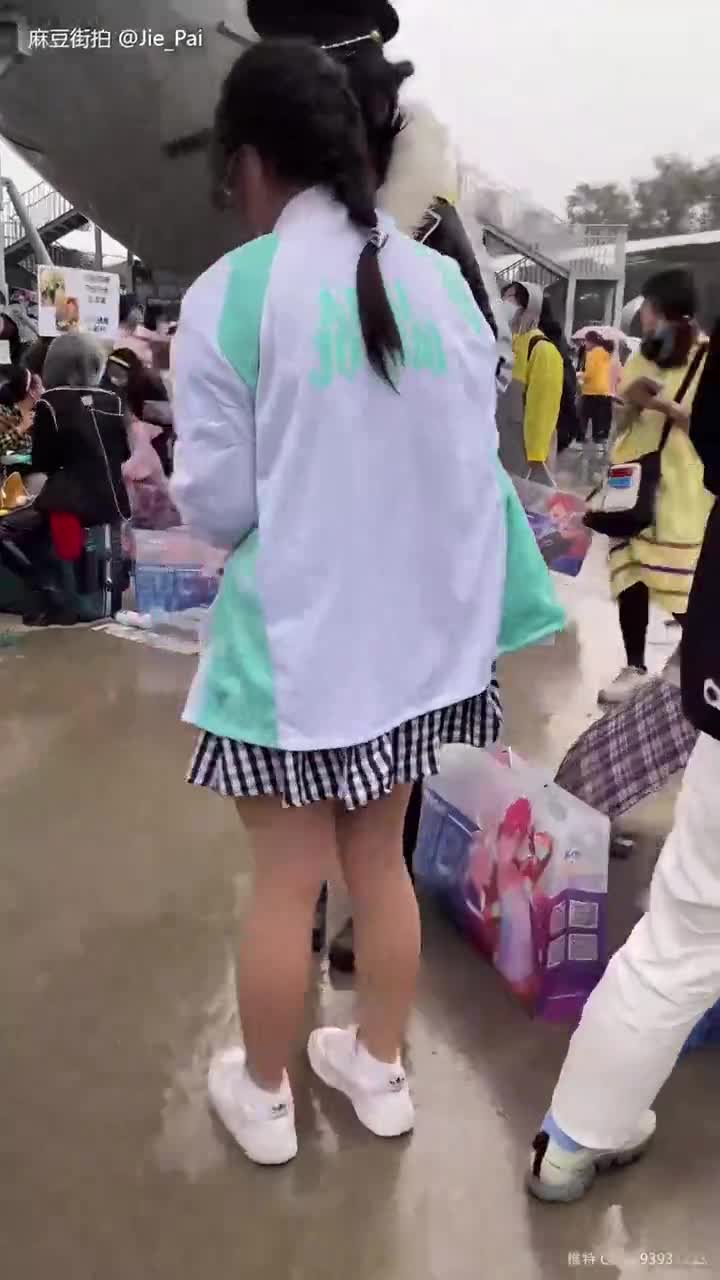3140fdf0-330c-11f0-abba-6296f5242e55.mp4