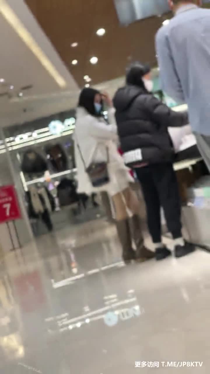 d4d06544-303e-11f0-bd0a-9635f8b4fdee.mp4