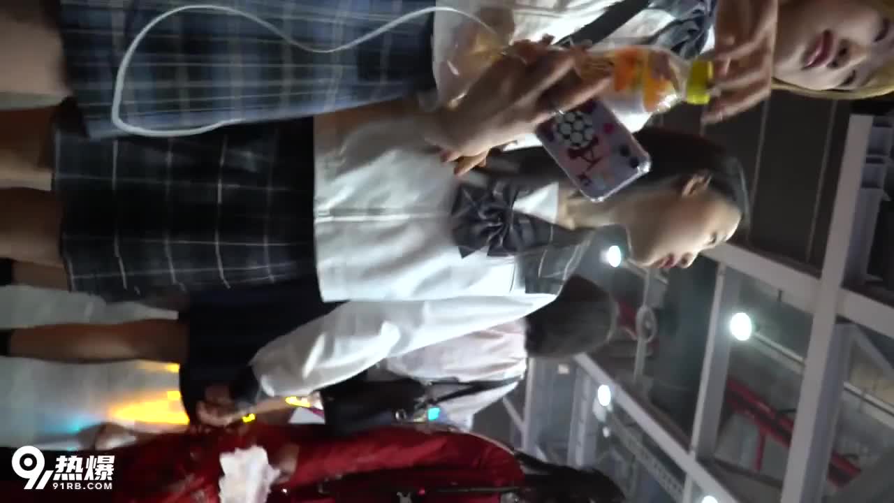 d51e0ee5-e340-49bc-b9fd-9bba0fd67850.mp4