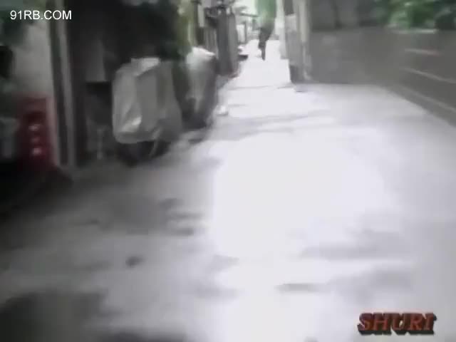a8520f0f-be91-40b2-8263-5dafc7fc3680.mp4