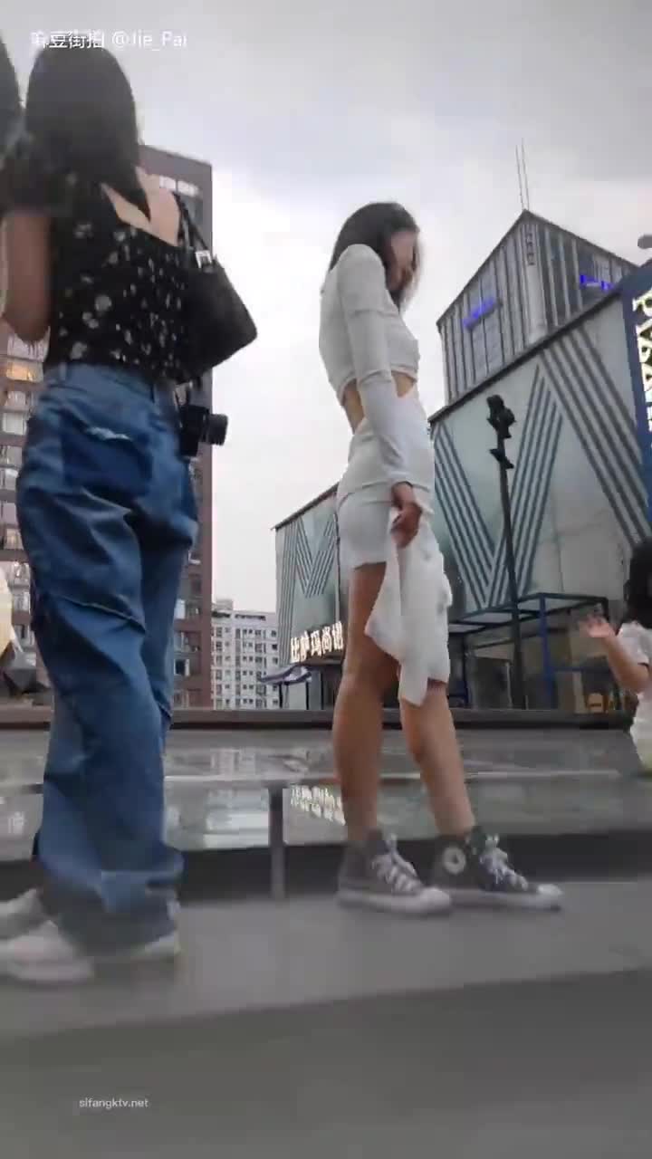 21967a02-32b1-11f0-8e28-4ad8410911d3.mp4