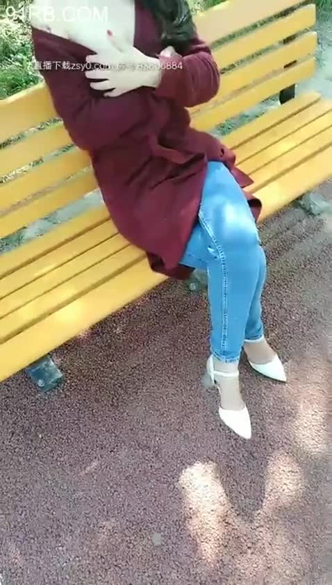89bdb2d5-3e10-4ac9-a2b8-6ad763d07680.mp4