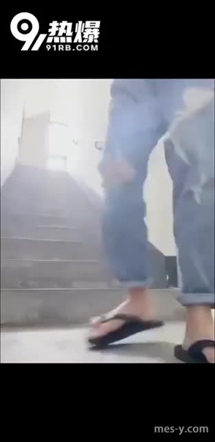 23feca9f-d468-4637-955b-5ed86d315af9.mp4