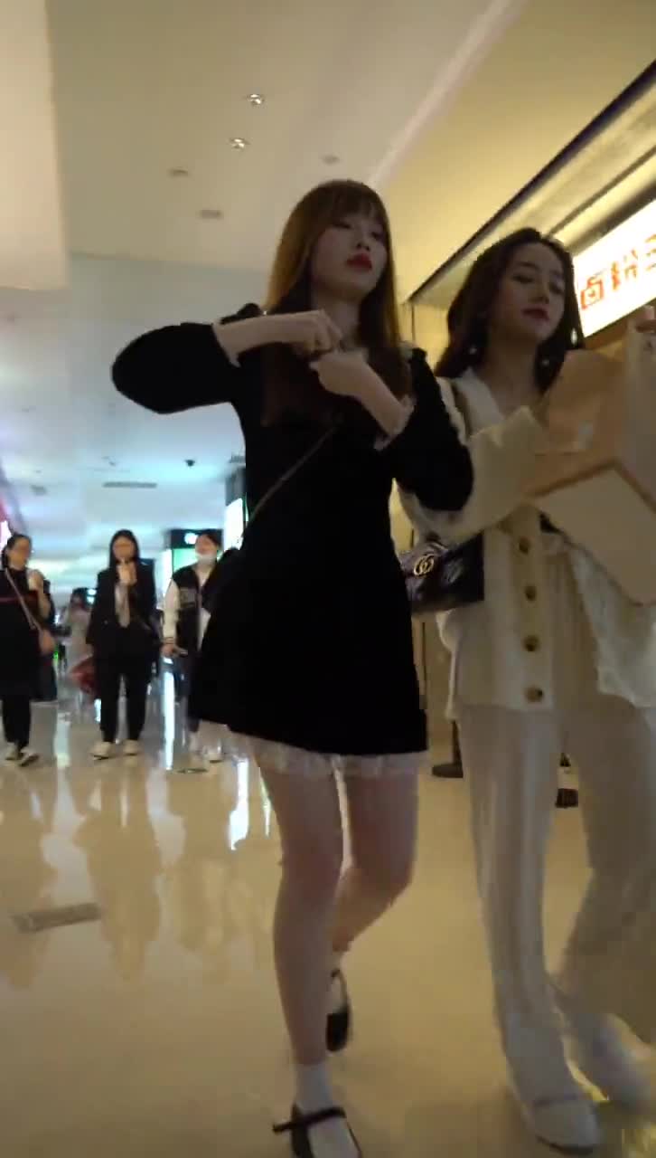 615d0008-376a-11f0-85ba-060db0d232c4.mp4