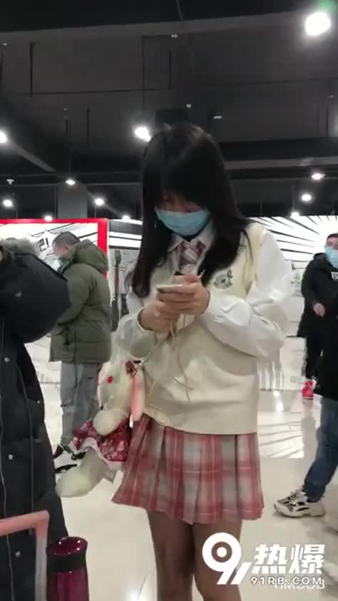 5090de7a-4ec5-465b-b6b5-95a84ba10583.mp4
