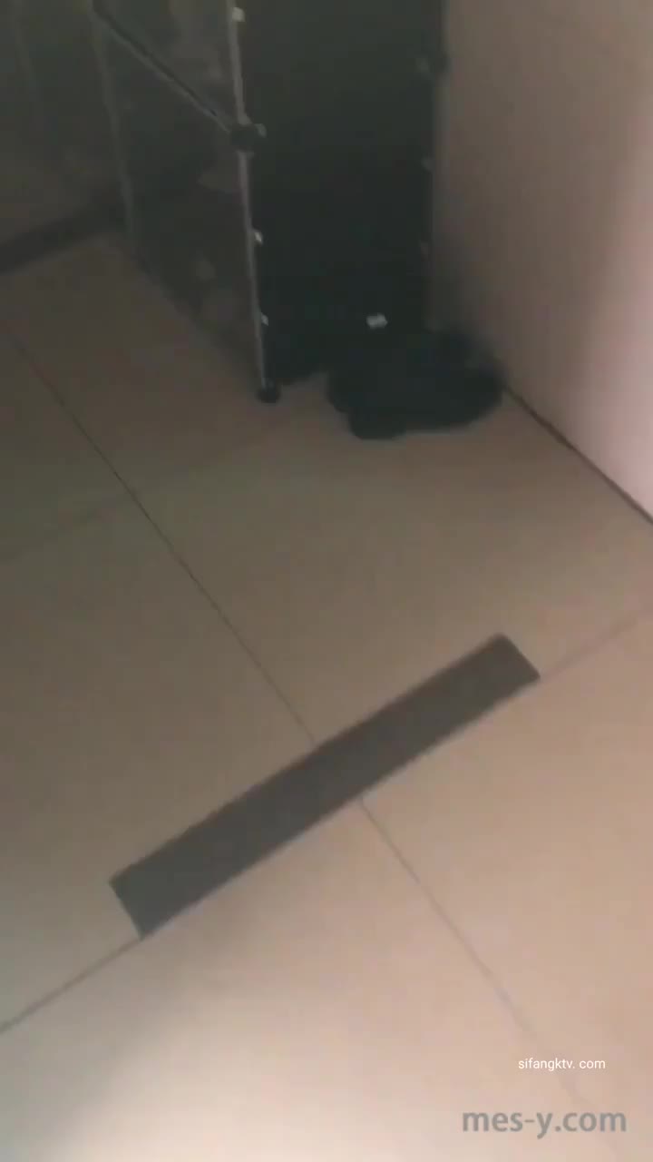 e223c021-1529-4a30-9690-87c0bcc2f182.mp4