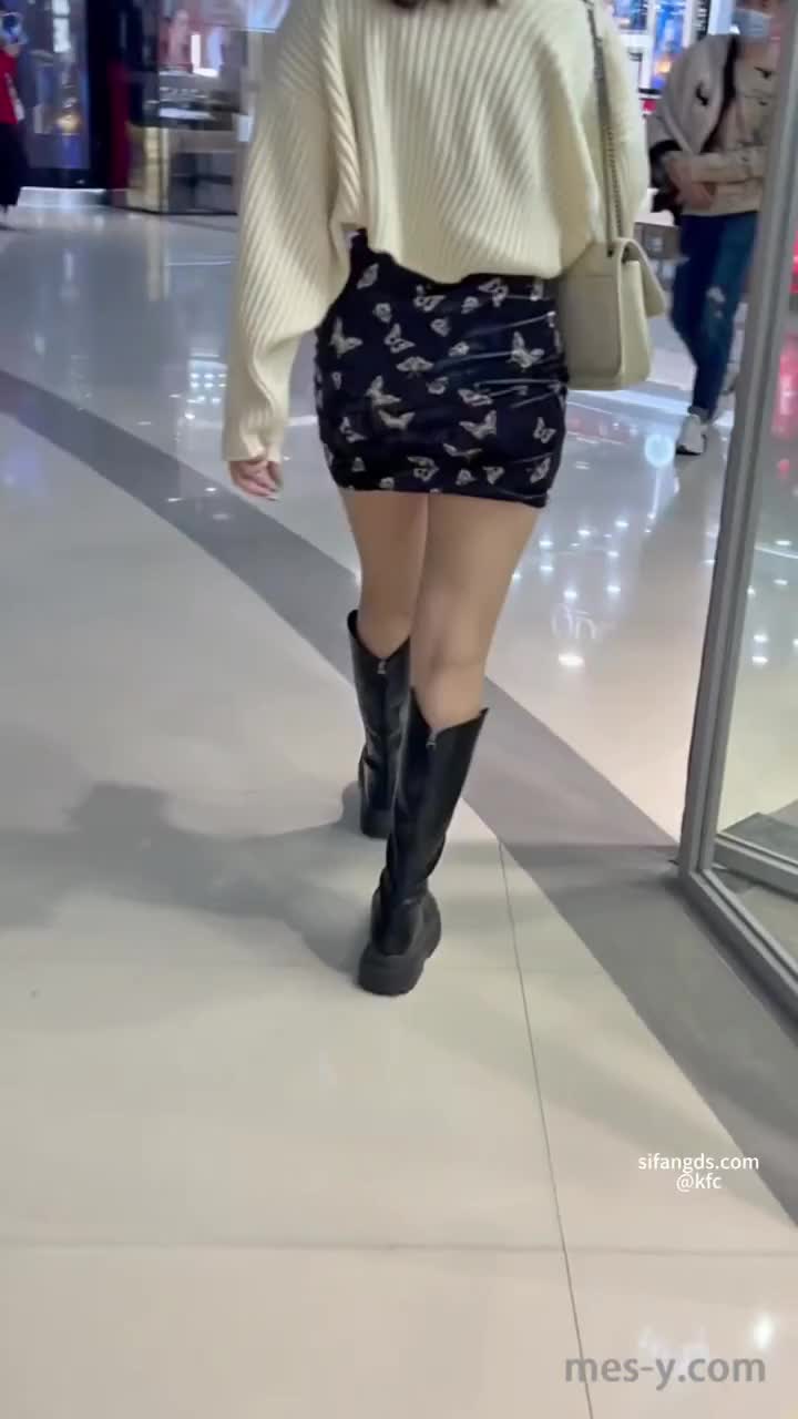 5e57e138-442e-4a5d-9724-a252718b3183.mp4