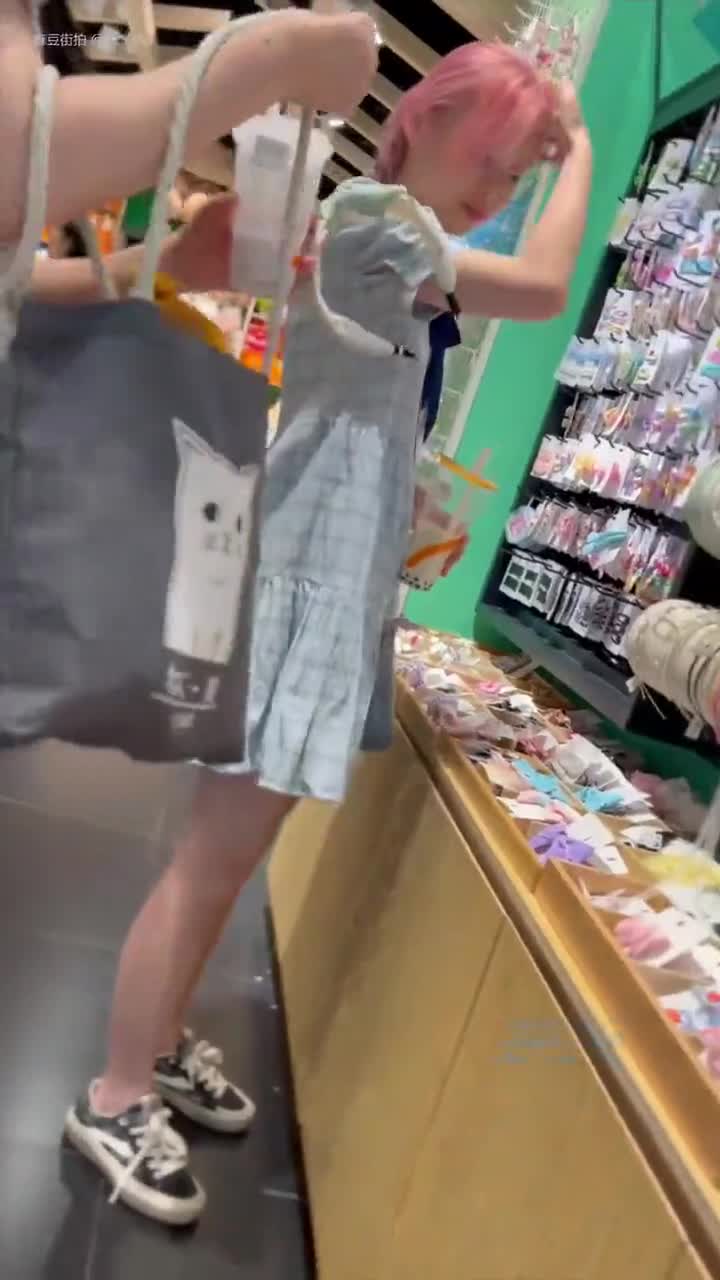 7b228afa-341b-11f0-85ba-060db0d232c4.mp4