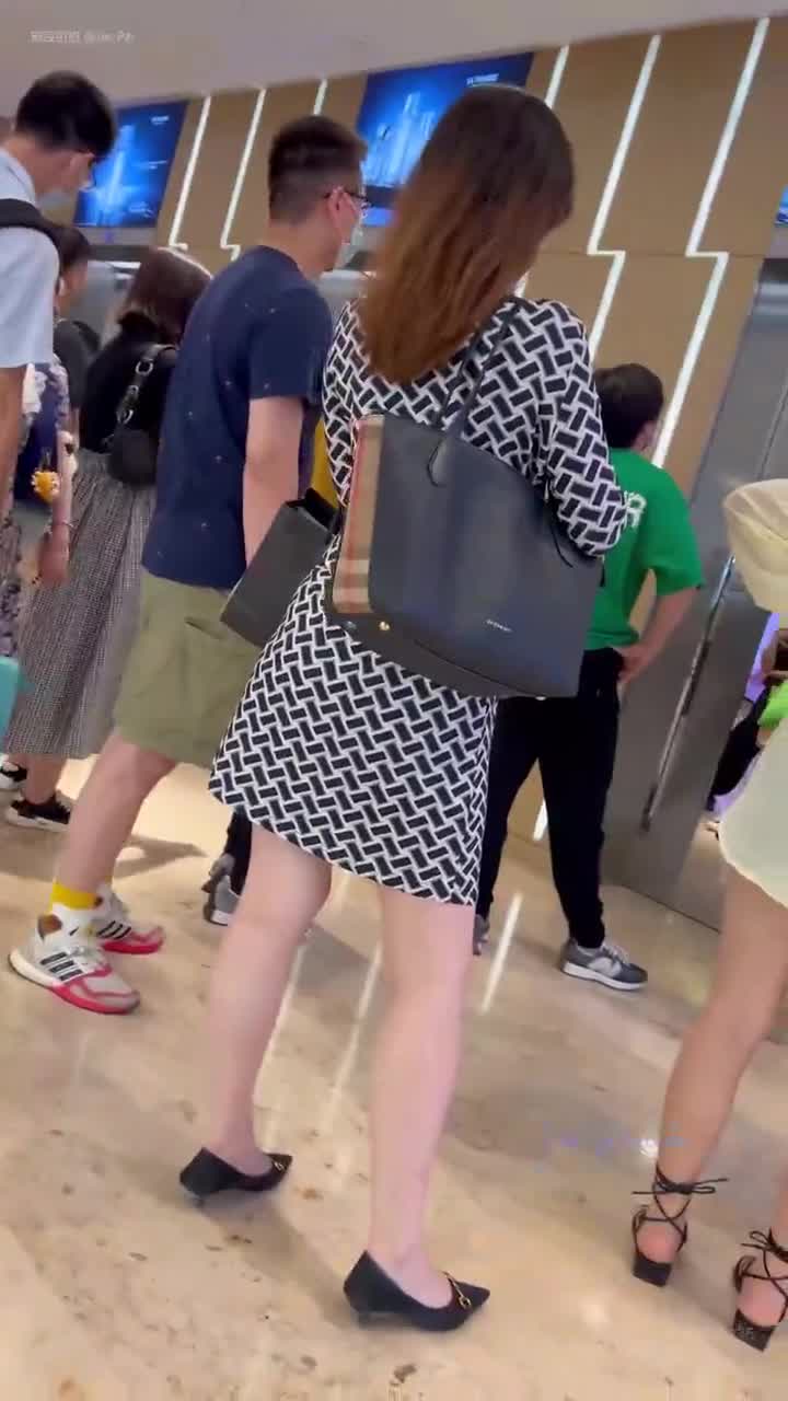be2109fe-345b-11f0-85ba-060db0d232c4.mp4