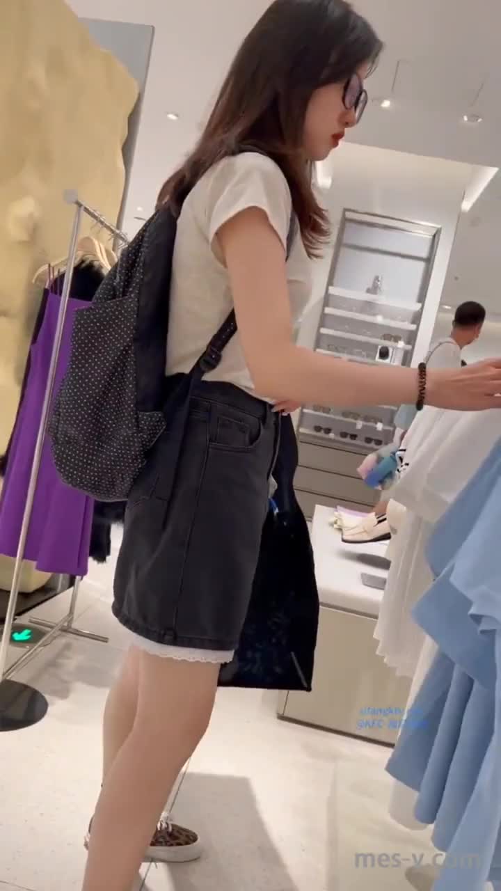 85fde834-2339-42a8-b5b8-f5bac2a99b44.mp4