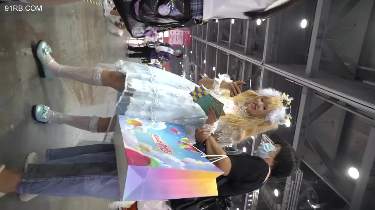 0e87d0ea-0a7f-46df-b15e-1356f9751631.mp4