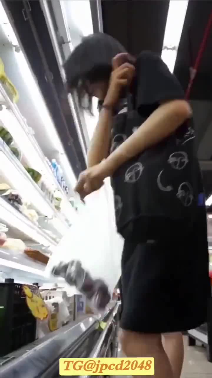 3da99c10-38fb-11f0-9672-a6565f242512.mp4