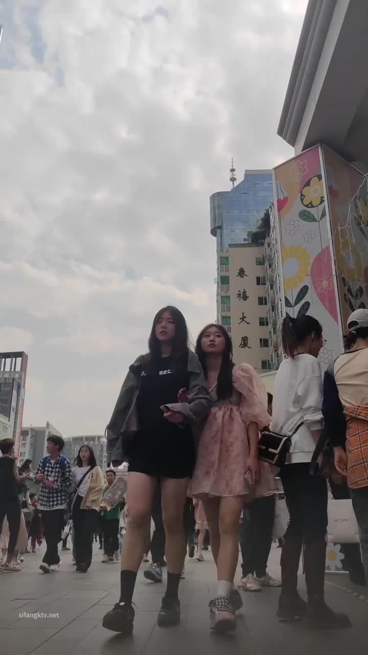 b086e855-7a75-4790-90db-921d6a9bf9bf.mp4