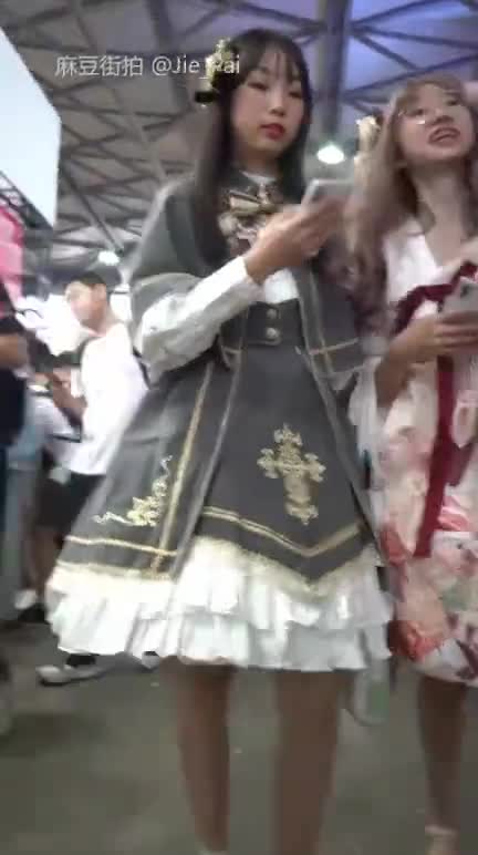 f8c28678-34b0-11f0-85ba-060db0d232c4.mp4