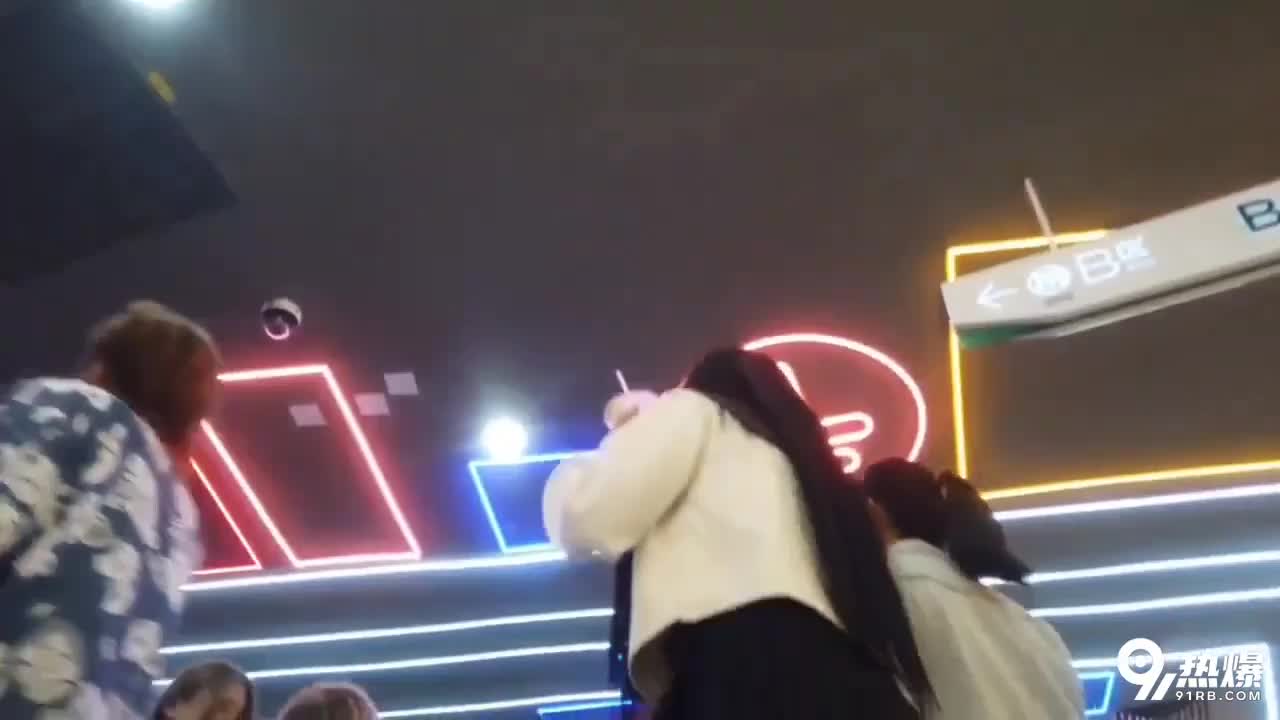 1432e9d0-fac0-4a87-b4f4-cee41dc50bd0.mp4