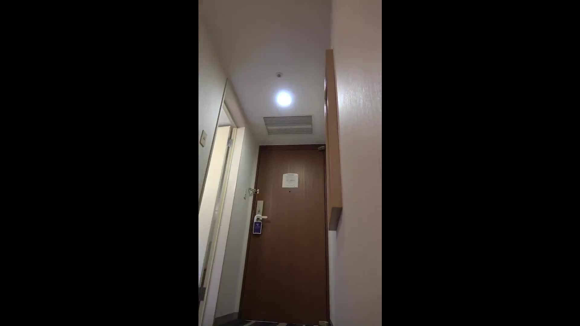 05e7a3dc-3ec6-11f0-9dbb-229aa5aa0630.mp4
