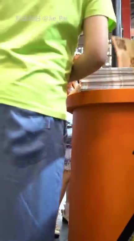 99a00e76-34b6-11f0-85ba-060db0d232c4.mp4