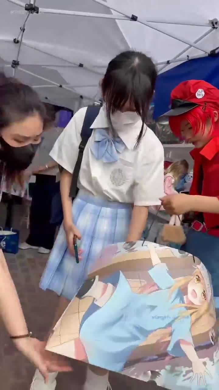 aa478726-3408-11f0-85ba-060db0d232c4.mp4