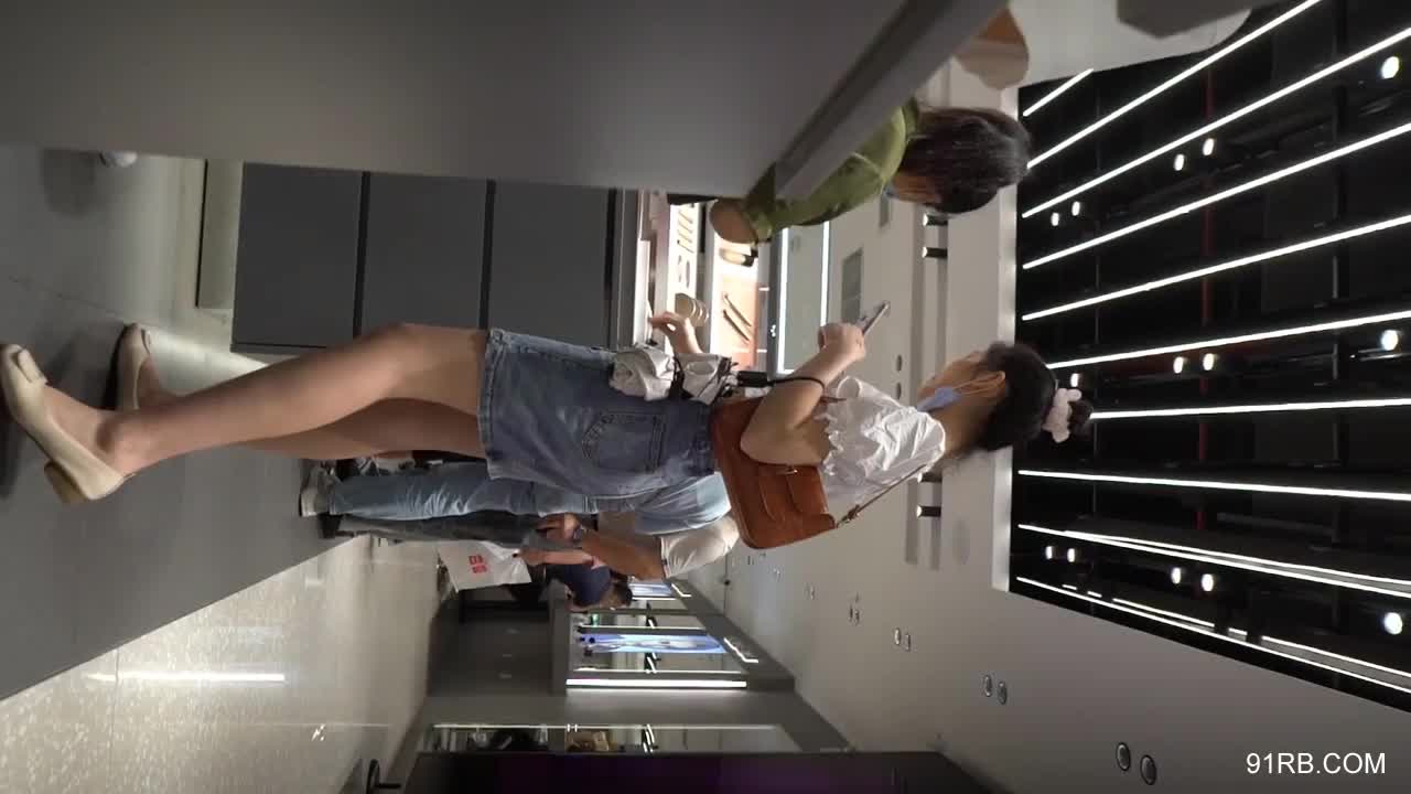 36ac3588-4808-4463-a22d-acd6623ce4e8.mp4