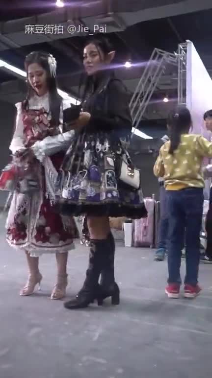77e954b8-34bb-11f0-85ba-060db0d232c4.mp4