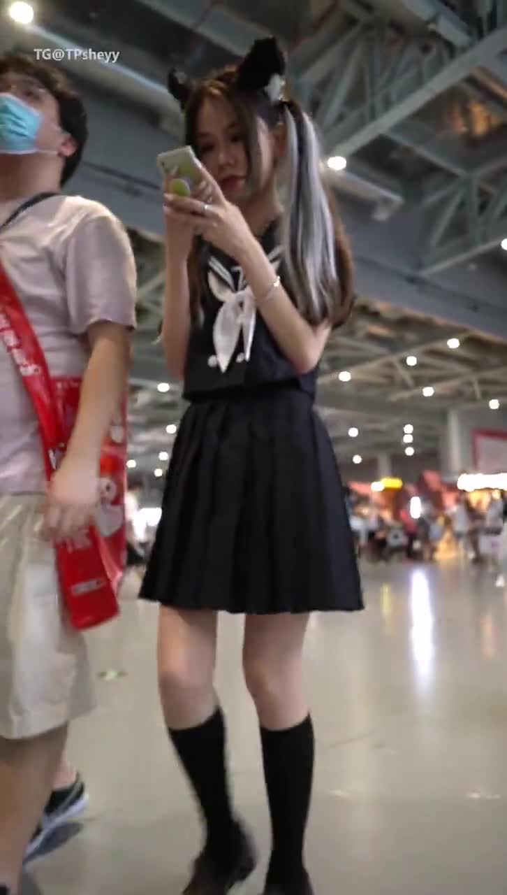 4a13badc-25df-11f0-8fb5-9e5d5bfbca85.mp4