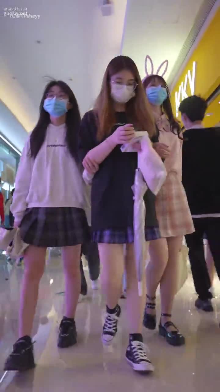 dee1f41e-2614-11f0-8fb5-9e5d5bfbca85.mp4