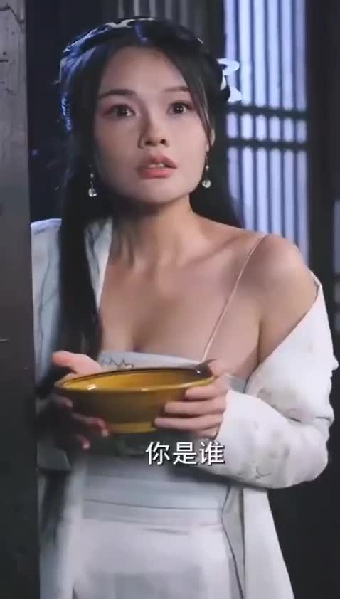 7c789de0-4aab-4f37-9530-42fa960b63bd.mp4