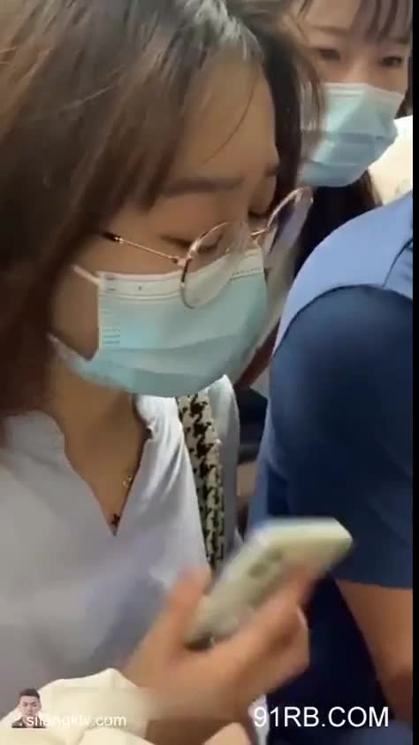 c8f27b70-e85e-4f65-aa25-1b404303b396.mp4
