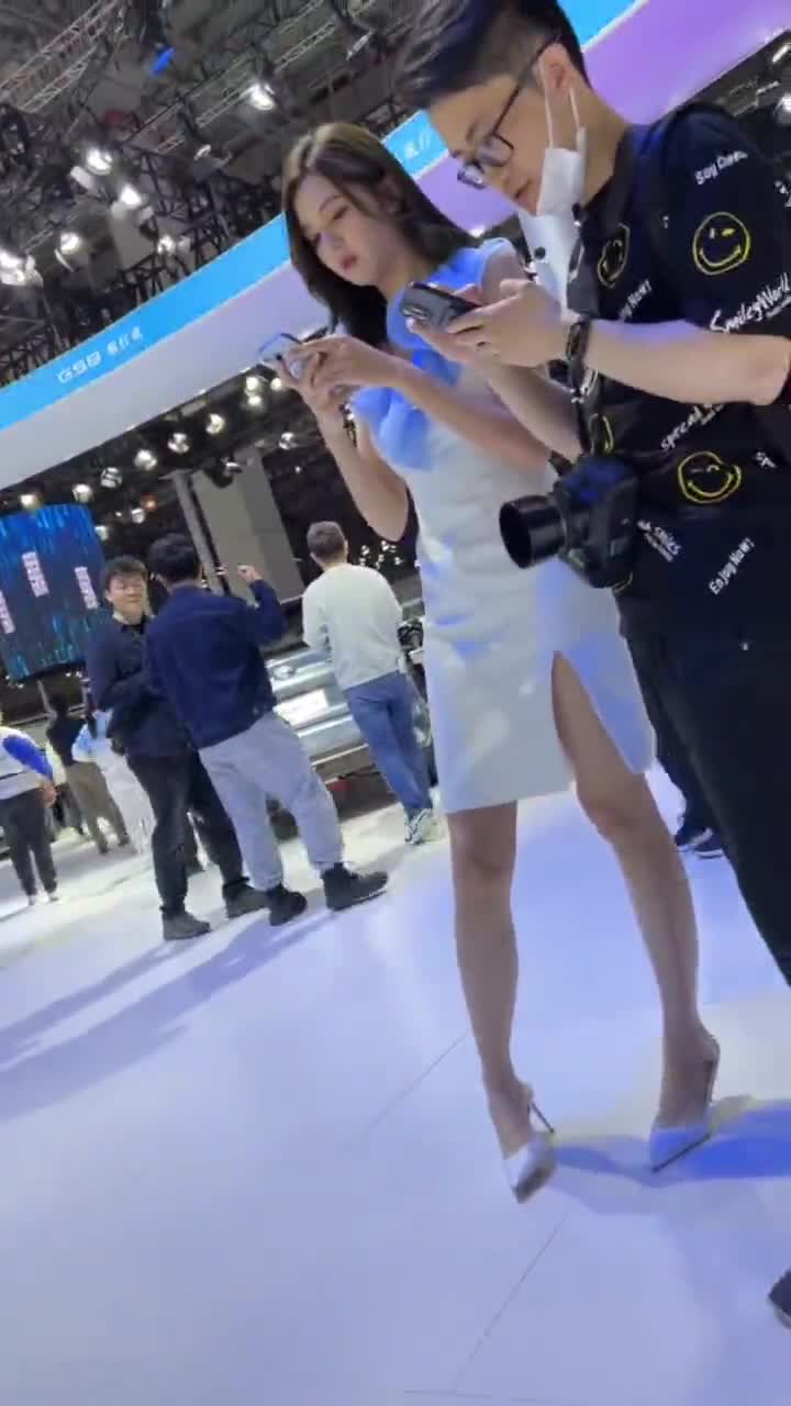 b0a62a96-2c10-11f0-9f76-d2aa28aa9c1a.mp4